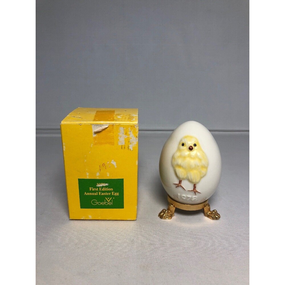 1978 Vintage Porcelain Goebel Chick Collectible Egg with Stand and Original Box